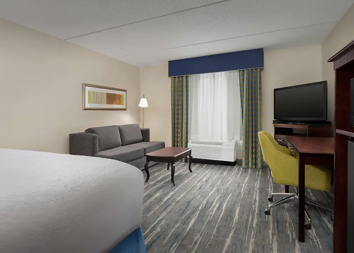 Hampton Inn Syracuse Clay