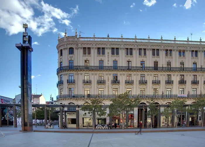 Hotel Pilar Plaza