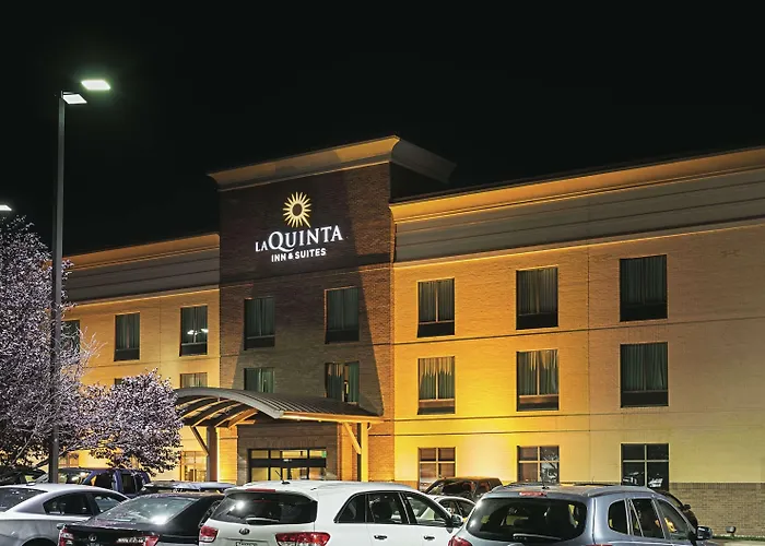 La Quinta Inn & Suites Bel Air I-95 Exit 77A