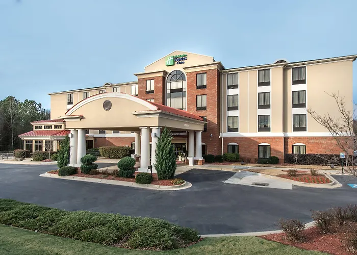 Holiday Inn Express Hotel & Suites Lavonia By Ihg