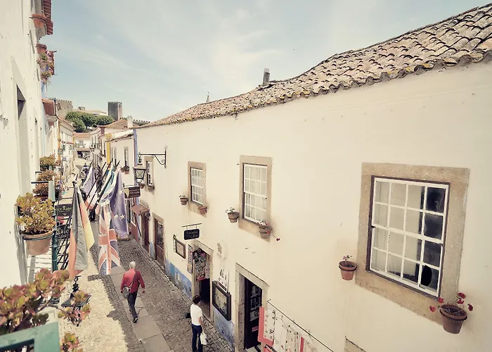 Rainha Santa Isabel - Obidos History Hotel