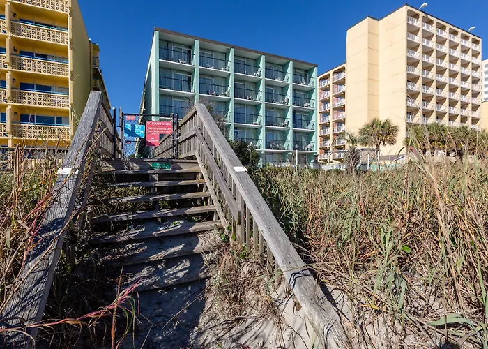 Beach Club At Montego Inn
