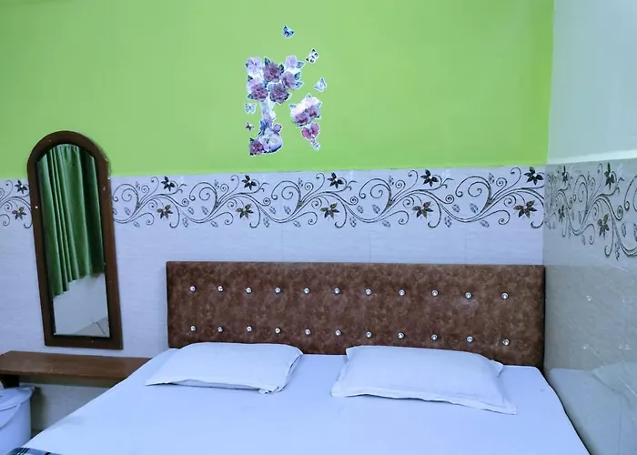 Hotel Samaira