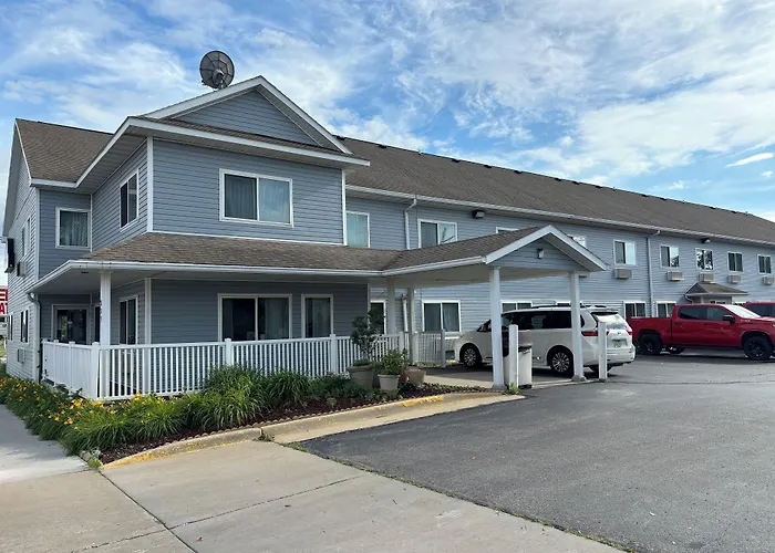 Days Inn By Wyndham Ames