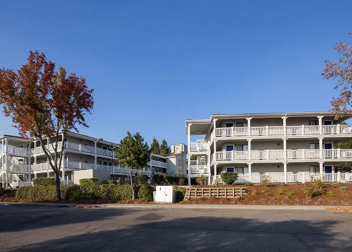 Surestay By Best Western Fairfield Napa Valley