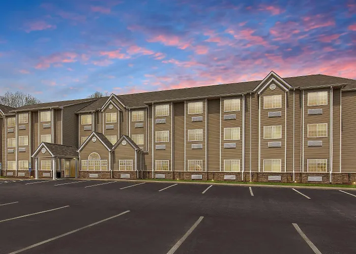 Microtel Inn & Suites By Wyndham Manchester - Newly Renovated