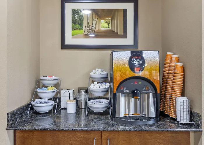 Comfort Suites Brunswick