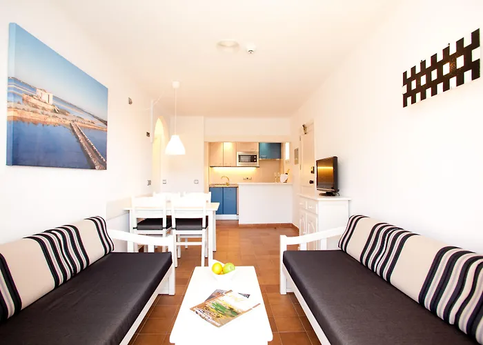 Bahia Suites Camp De Mar