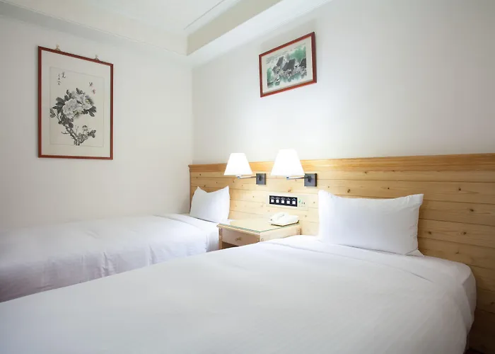 Hara Zuru Hotel