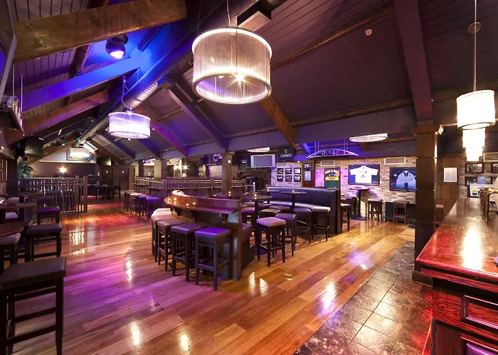 Court Yard Hotel