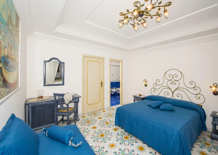 Hotel Alfonso A Mare