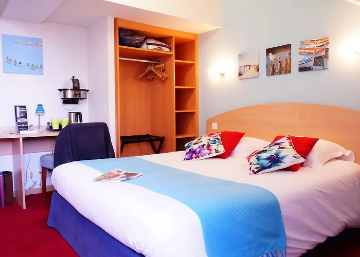 Cit'Hotel Du Port Rhu
