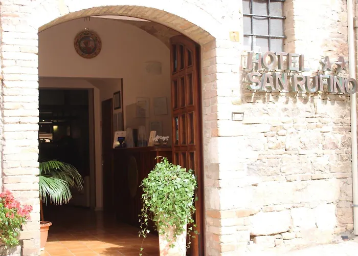 Hotel San Rufino