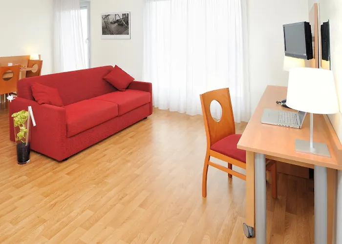 Sejours & Affaires Rennes Villa Camilla
