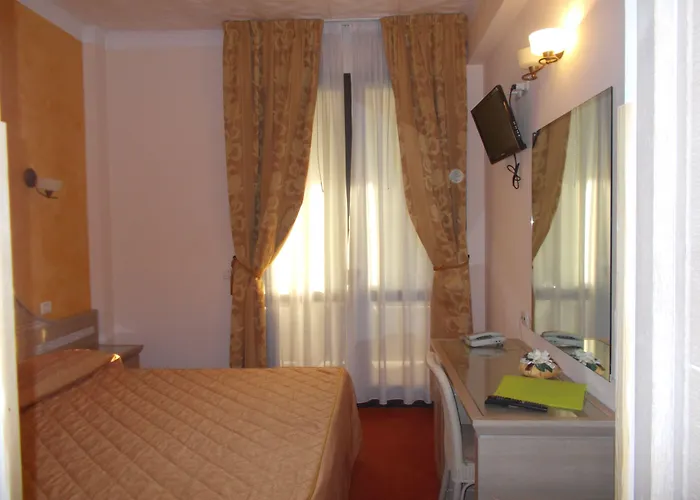 Hotel Nedy