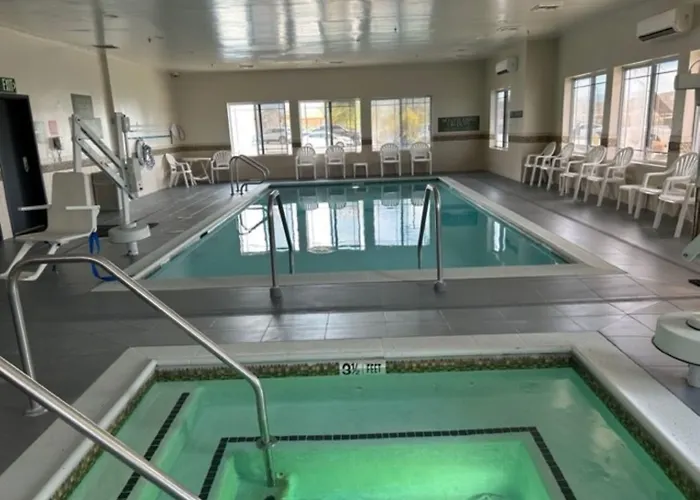Holiday Inn & Suites - Barstow By Ihg