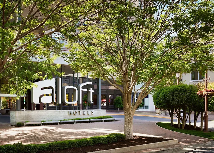 Aloft By Marriott Leawood-Overland Park