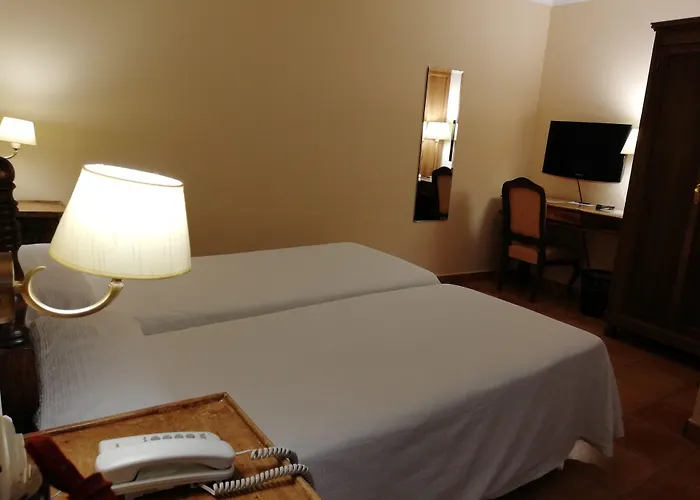 Hotel Don Carlos Cáceres