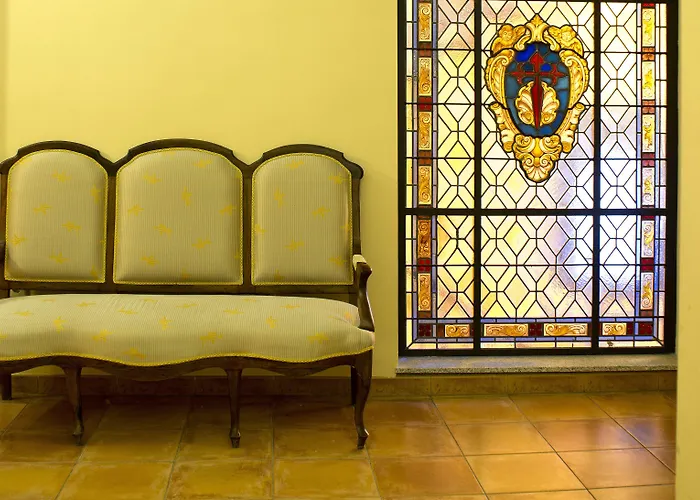 Hotel Don Carlos Caceres