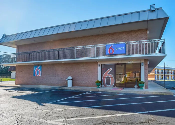 Motel 6-Perry, Ga
