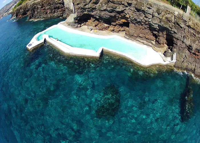 Albatroz Beach & Yacht Club