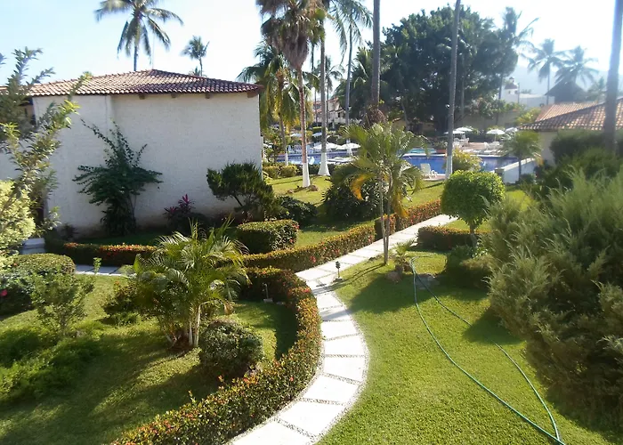 Cabo Blanco Hotel And Marina