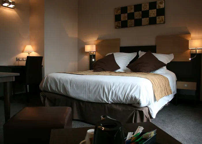Auberge de la Petite Ferme, Super-Besse Est, The Originals Relais