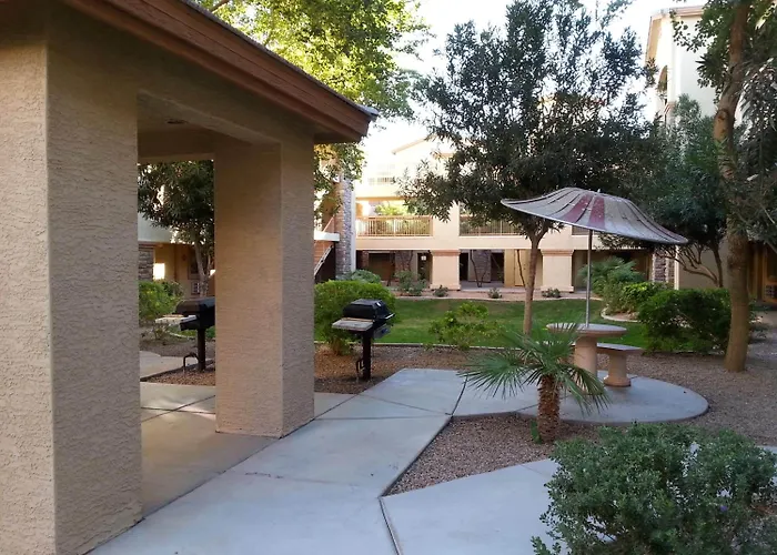 Siegel Select Casa Grande (Adults Only)