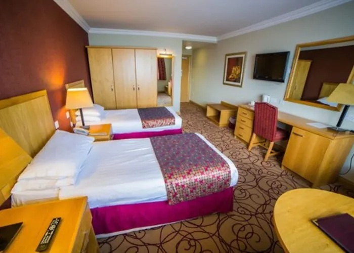 Curran Court Hotel