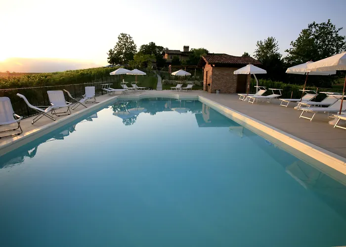 Relais Castello Di Razzano