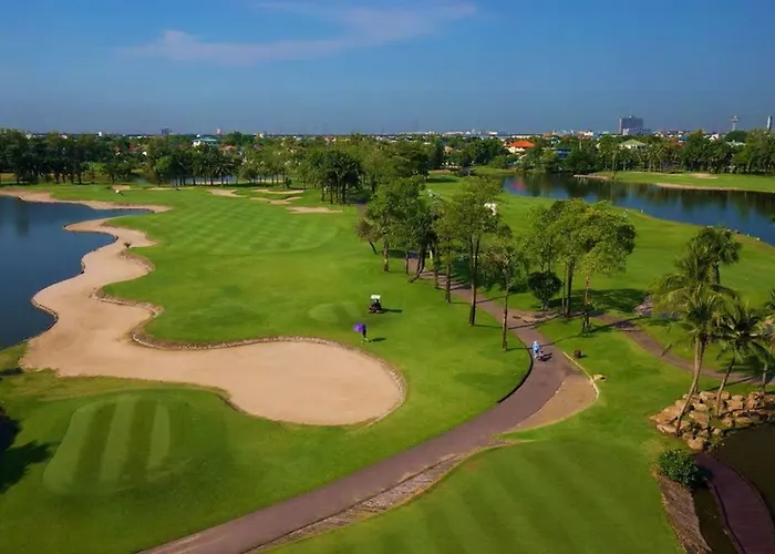 Summit Windmill Golf Suite Hotel At Suvarnabhumi