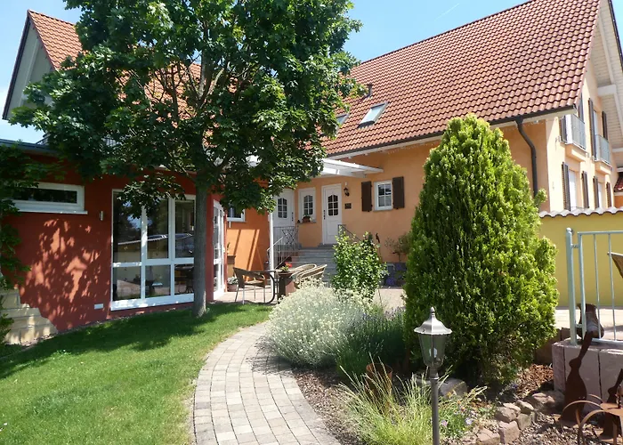 Hotel&Gästehaus Im Ziegelweg KLIMATISIERT Eintrittskarten für den Europa-Park erhalten Sie garantiert über uns