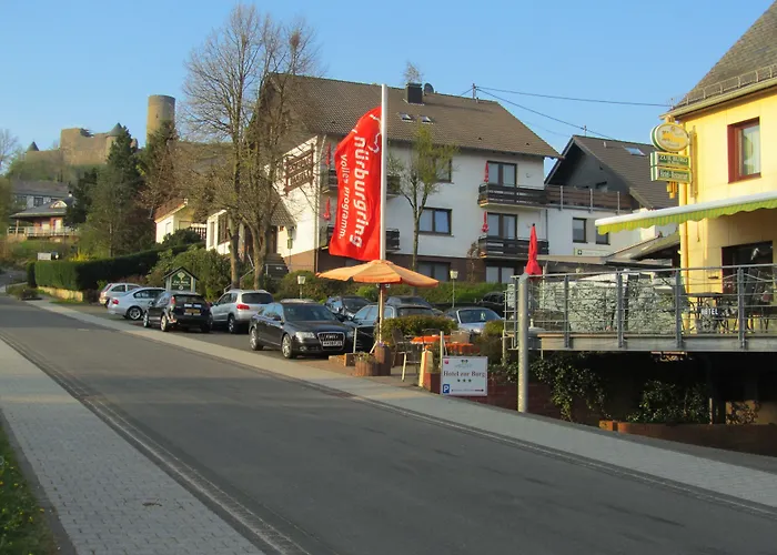 Hotel zur Burg Nürburg-ring