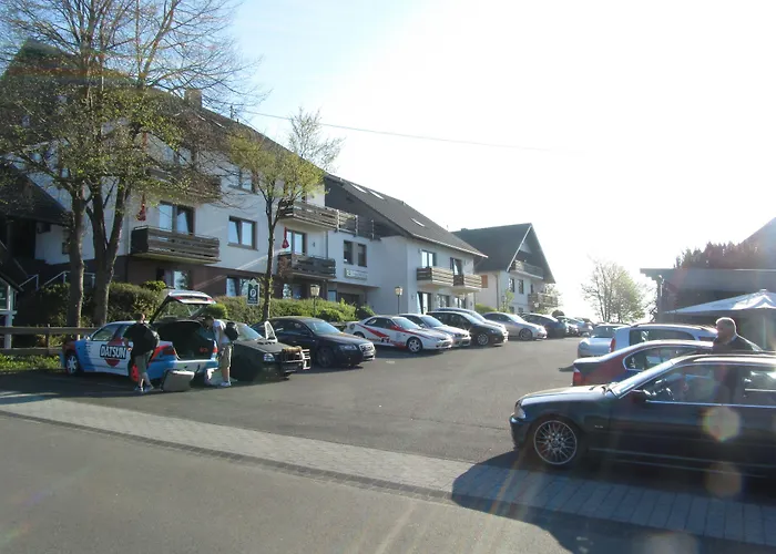 Hotel Zur Burg Nuerburg Large Car Park