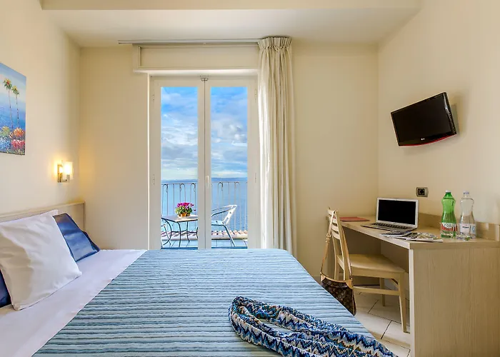 Hotel Cosmomare