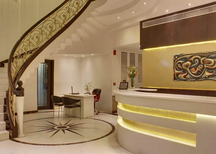 Hotel Grand Godwin Near New Delhi Railway Station- Free Airport Pick-Up