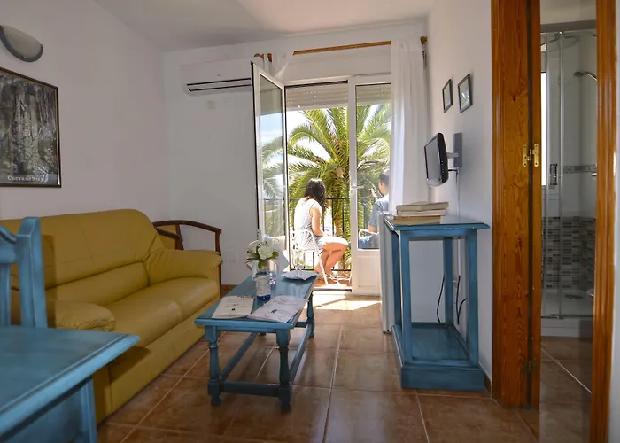 Hotel Al-Andalus