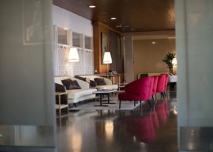 Hotel Reconquista