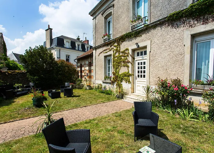 Logis Hôtels Restaurant La Mère Hamard