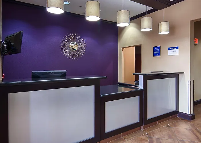 Best Western Giddings Inn & Suites