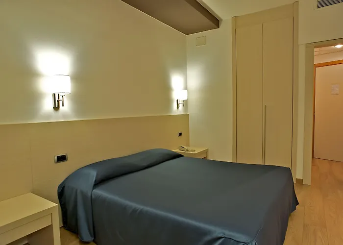 Sam Hotel