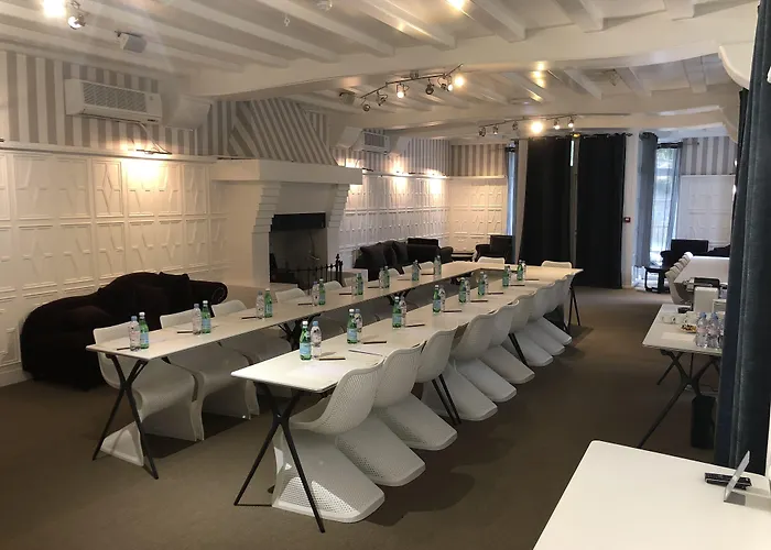 Les Pleiades Hotel-Spa-Restaurant