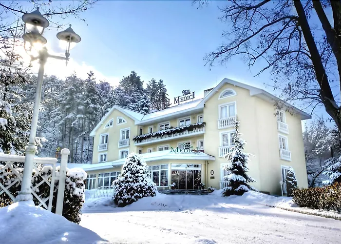Villa Medici Hotel & Restaurant