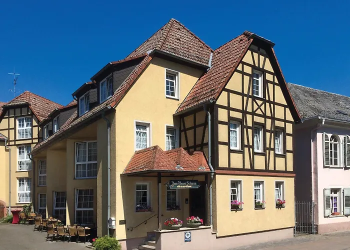 Zum neuen Schwan
