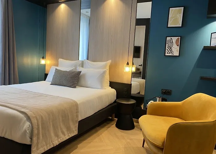 Grand Hotel Clichy Paris - Boutique Hotel
