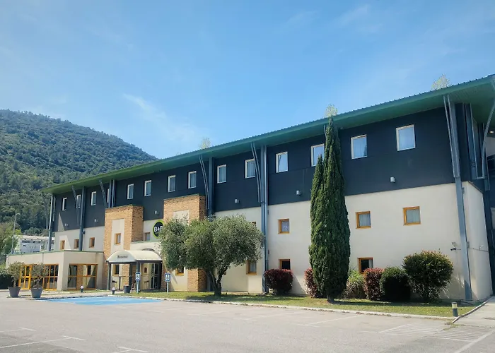 B&B HOTEL Aubagne Gémenos