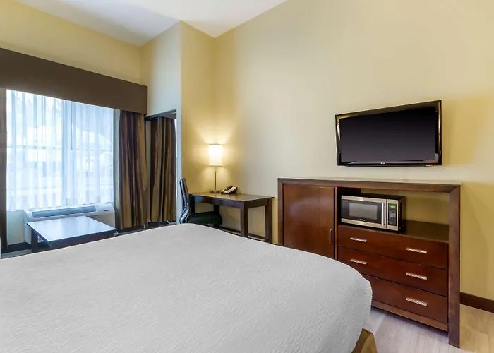 Best Western Plus Lacey Inn & Suites