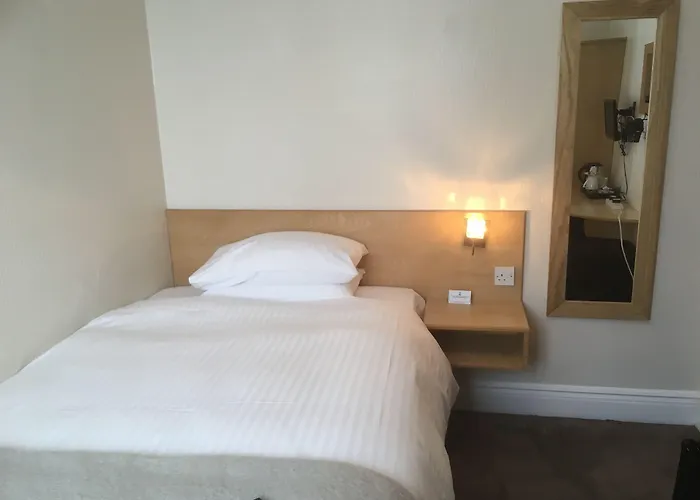 Elmdon Lodge
