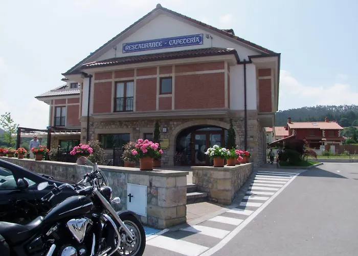Hotel Valle de Cabezón
