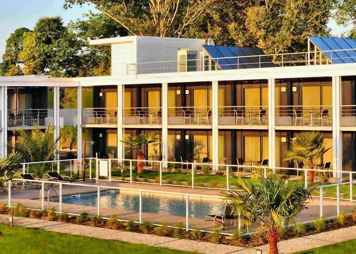 Hotel Eden Park Pau Est, avec Piscine